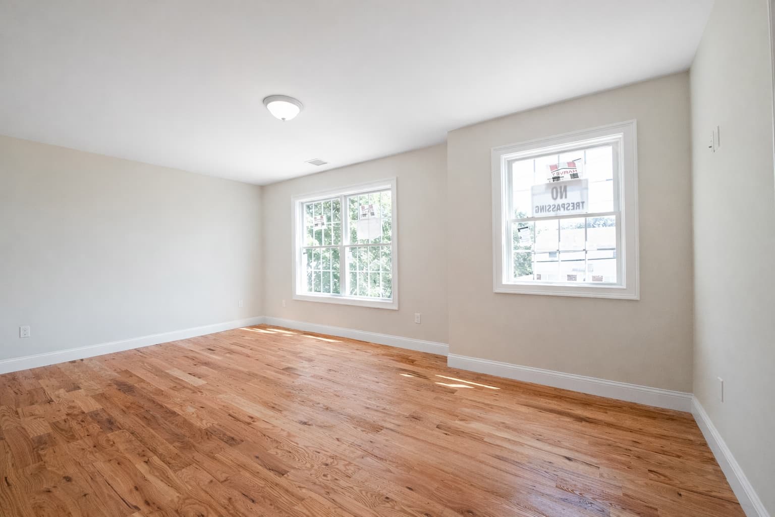 Vacant Lot to New Construction - Image 10